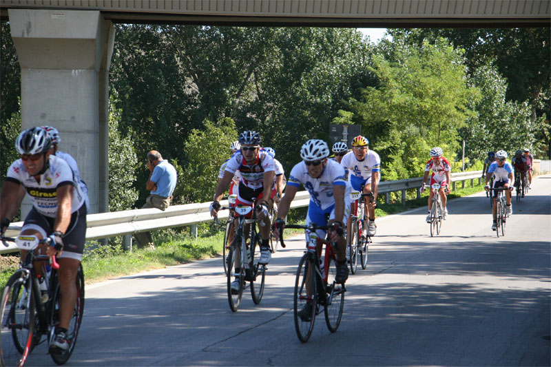 gal/2009/06 - GF della Valdarbia/arrivo_medio/IMG_7856-01.jpg